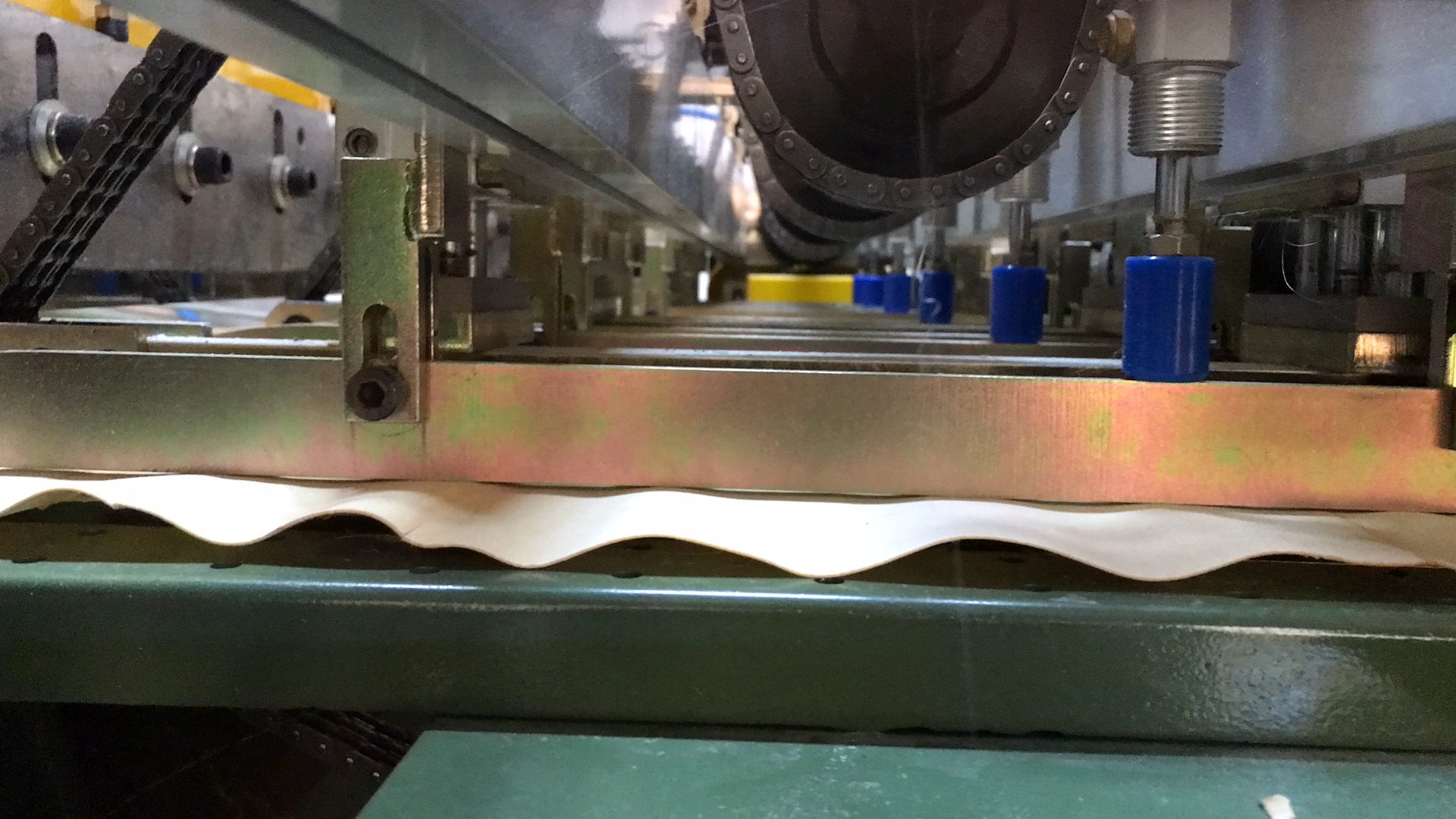 CHANG I VENEER CORE COMPOSER